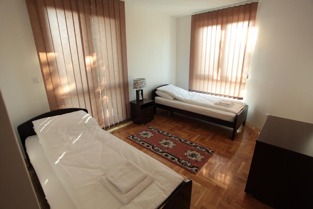 Hostel RoyalObrenovac  部屋 写真